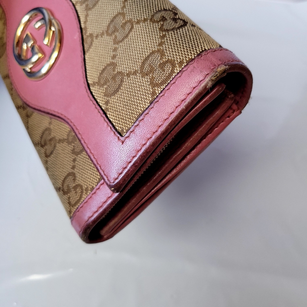 Gucci Bifold Interlocking GG Wallet - Picture 4 of 11